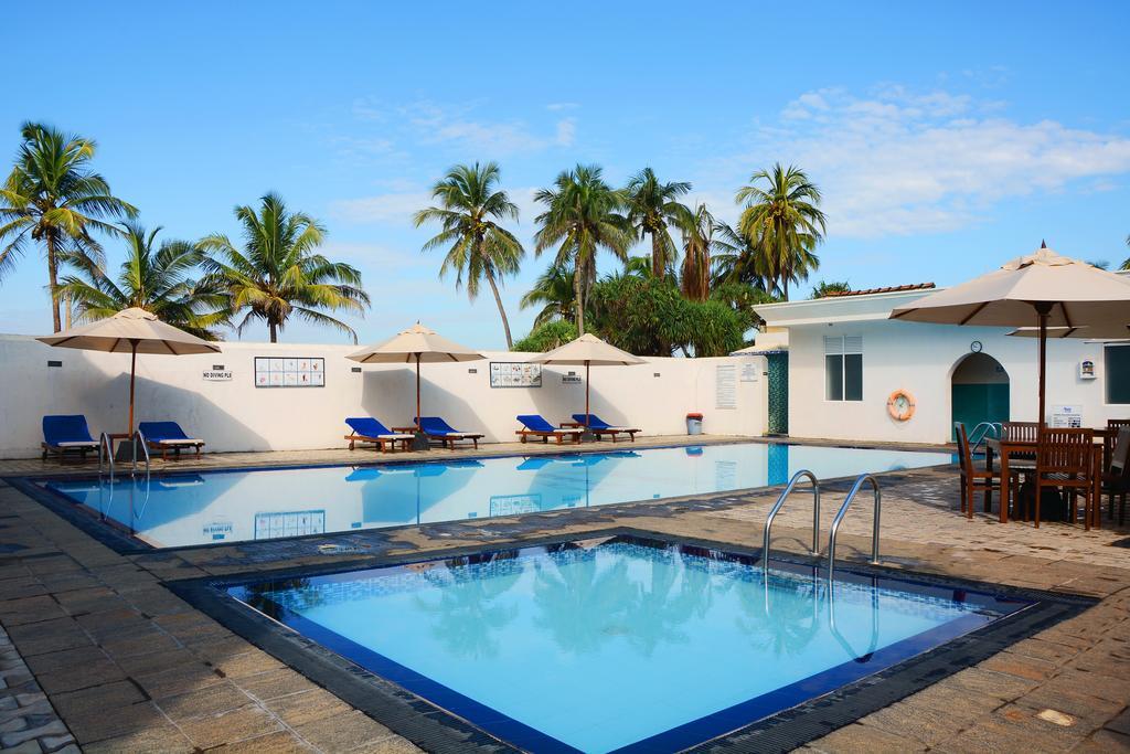 Mount Breeze Hotel Dehiwala-Mount Lavinia Exterior photo