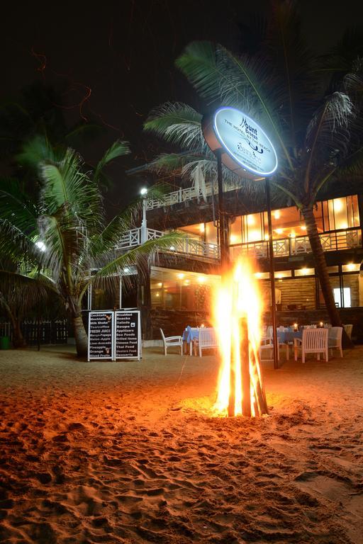 Mount Breeze Hotel Dehiwala-Mount Lavinia Exterior photo