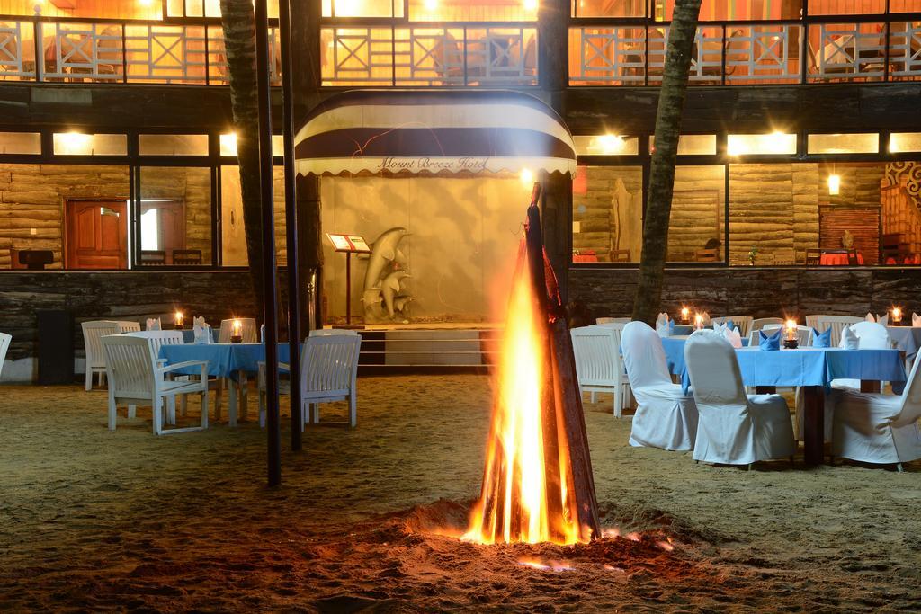Mount Breeze Hotel Dehiwala-Mount Lavinia Exterior photo